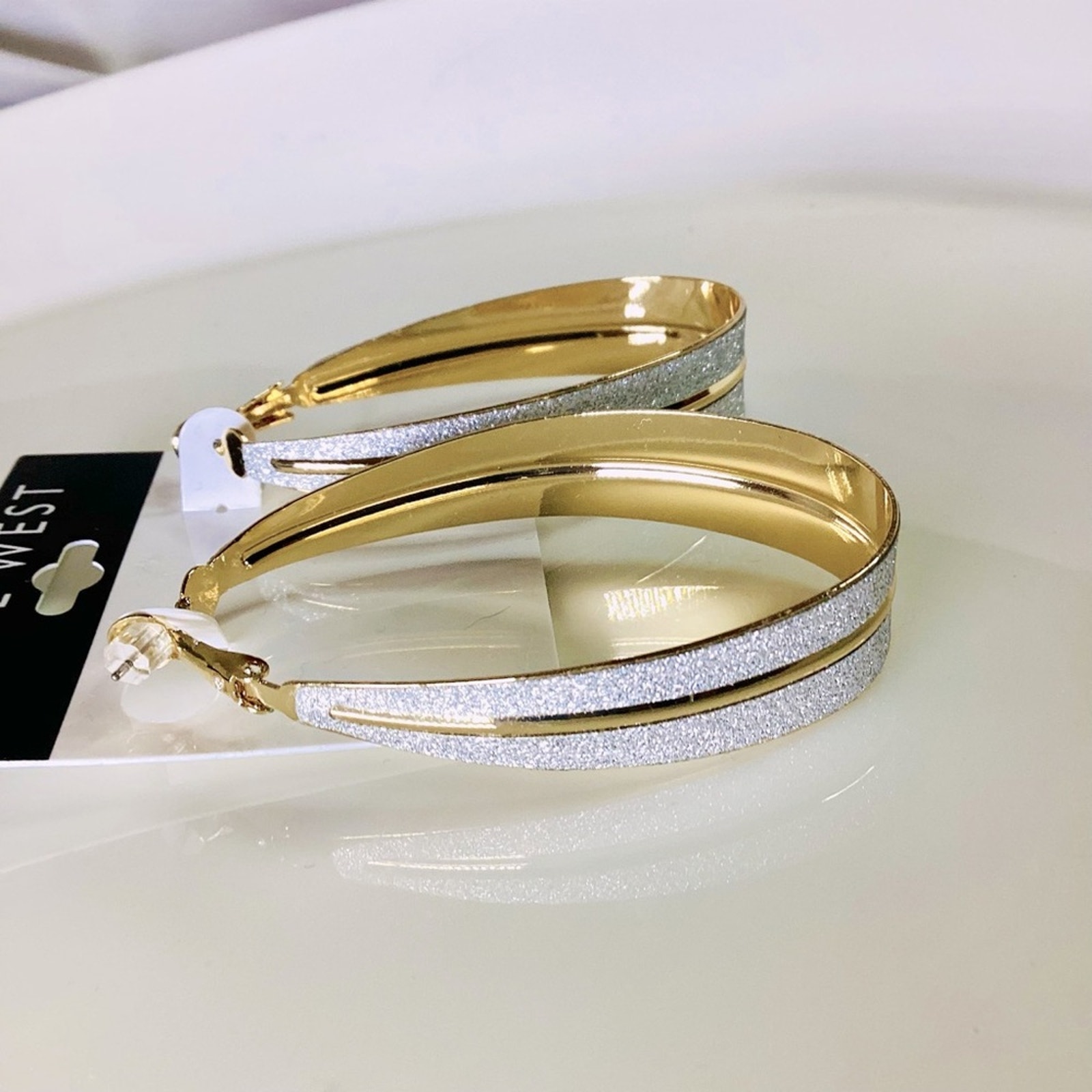Nine West Gold Tone Oval Hoop Earrings 12$